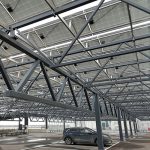 Solenergi från parkeringshustak