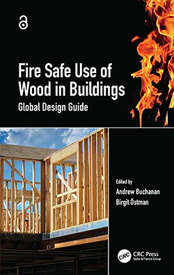 En internationell handbok om brandsäker användning av träprodukter och träkonstruktioner Fire Safe Use of Wood in Buildings har nyligen publicerats [1]. Den inkluderar de senaste vetenskapliga rönen på global nivå för praktiska byggtillämpningar. Handboken omfattar utökad användning av konstruktionsstandarder med praktisk vägledning  samt principer och exempel på funktionsbaserad brandteknisk dimensio­nering.
